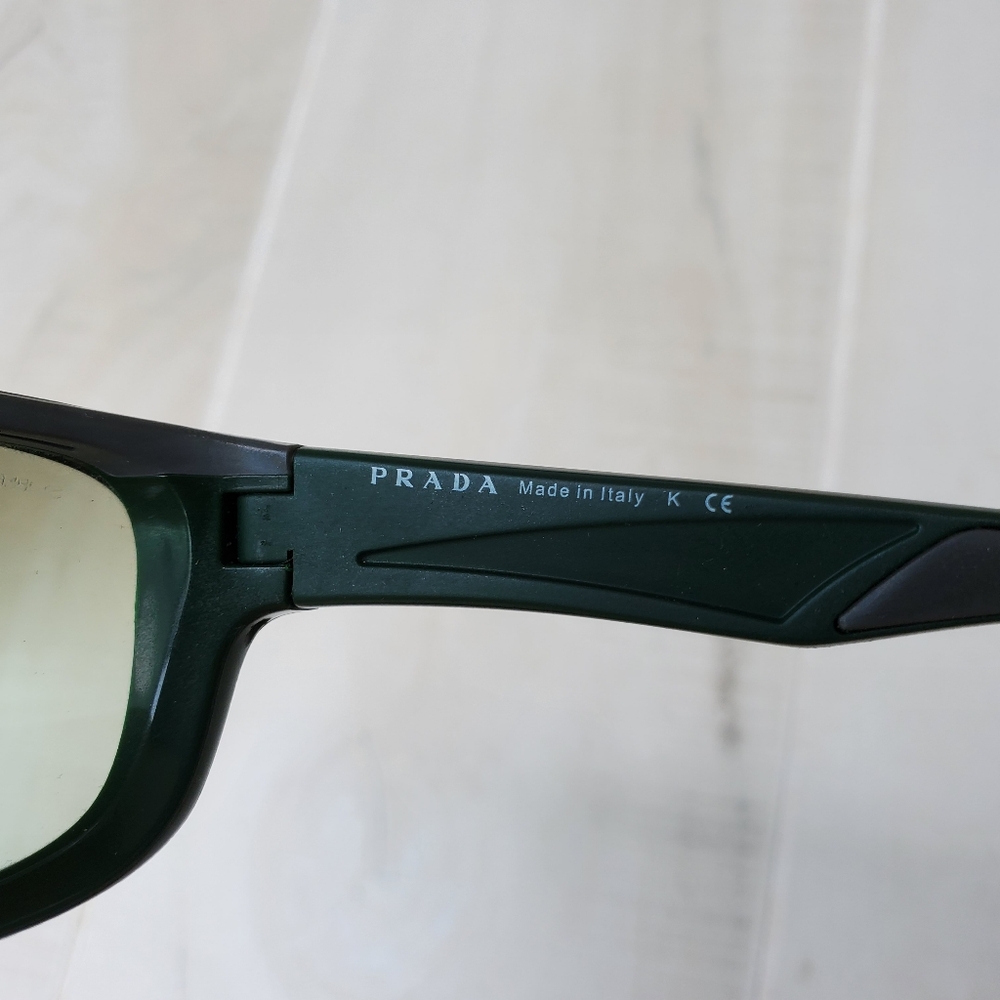 PRADA sunglasses - Picture 11 of 13